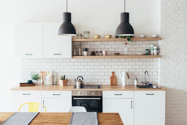 Evaluating a home for environmental risk factors