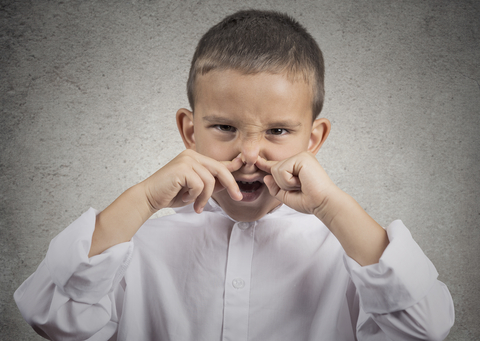 mold on bathroom walls
